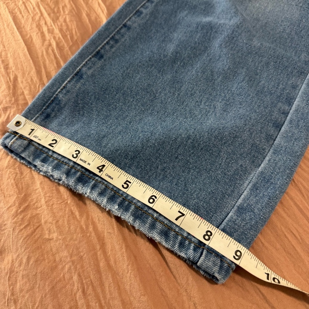 Distressed Blue Jeans Woman’s 27 - Picture 8 of 17